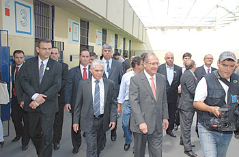 Clique para ver mais